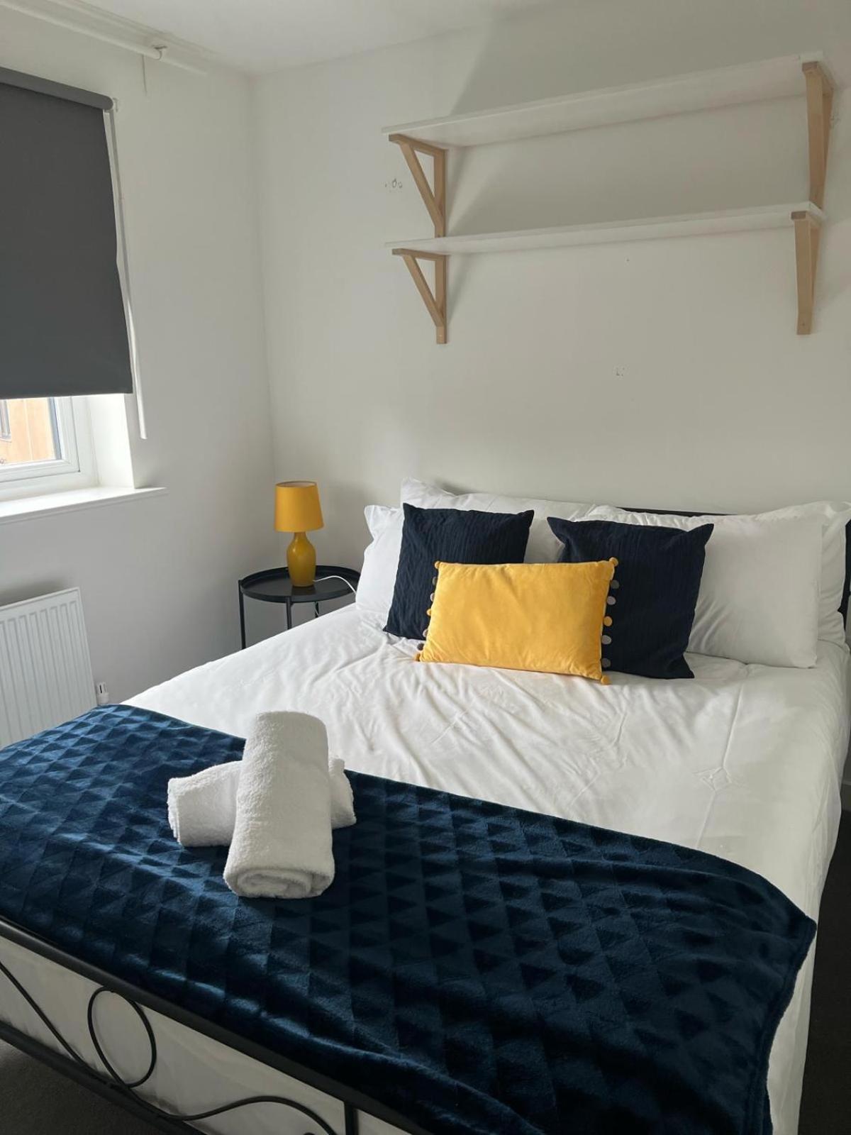 Village House St Mellons - Close To A48 And M4 Cardiff Eksteriør billede